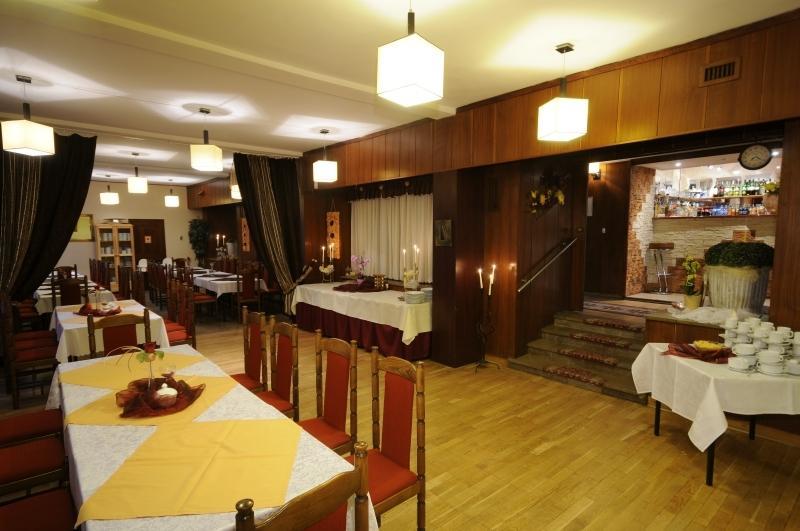 Jowisz Apartamento Poznan Restaurante foto